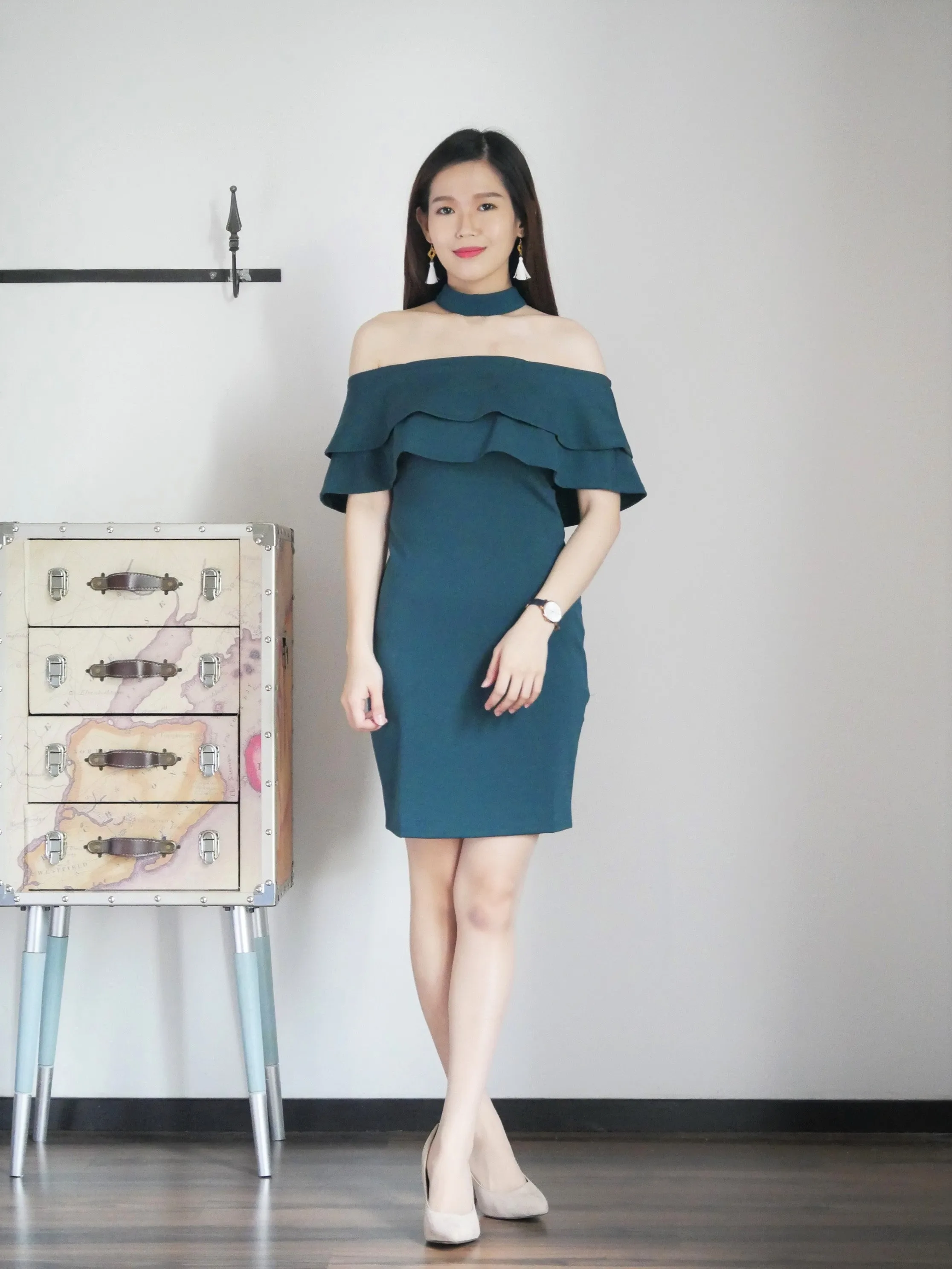 ACEWIN Off Shoulder Flounce Bodycon Mini Dress (Size S-M) 702729