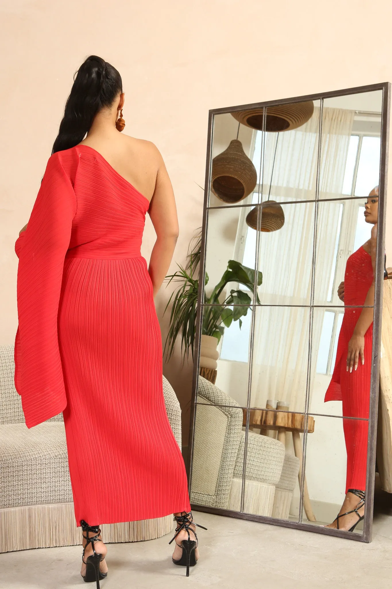 AMY HALF SHOULDER DRESS