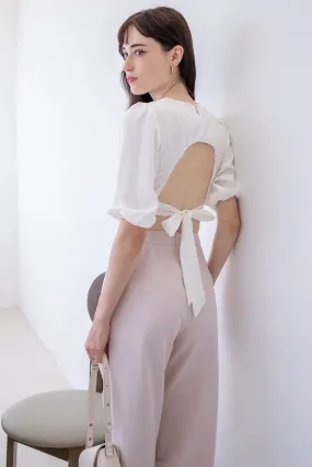 CREST PADDED TIE-BACK SLEEVE TOP IN WHITE