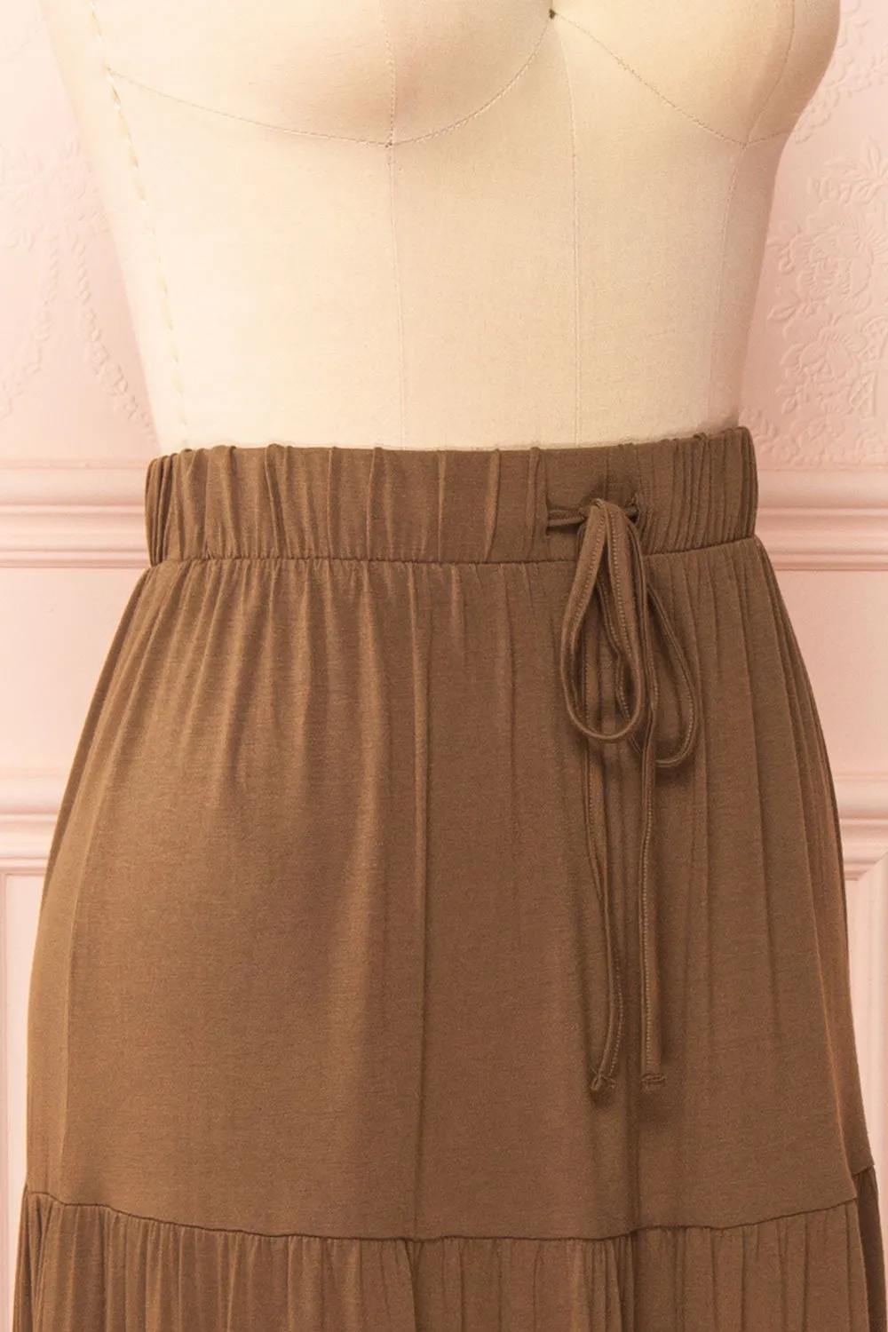 Cupido Khaki | Tiered Midi Skirt