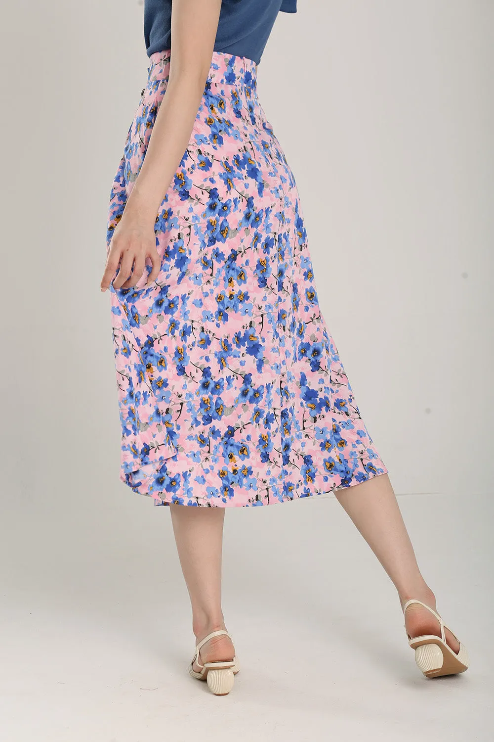 Delania Floral Print Midi Skirt in Blue Pink