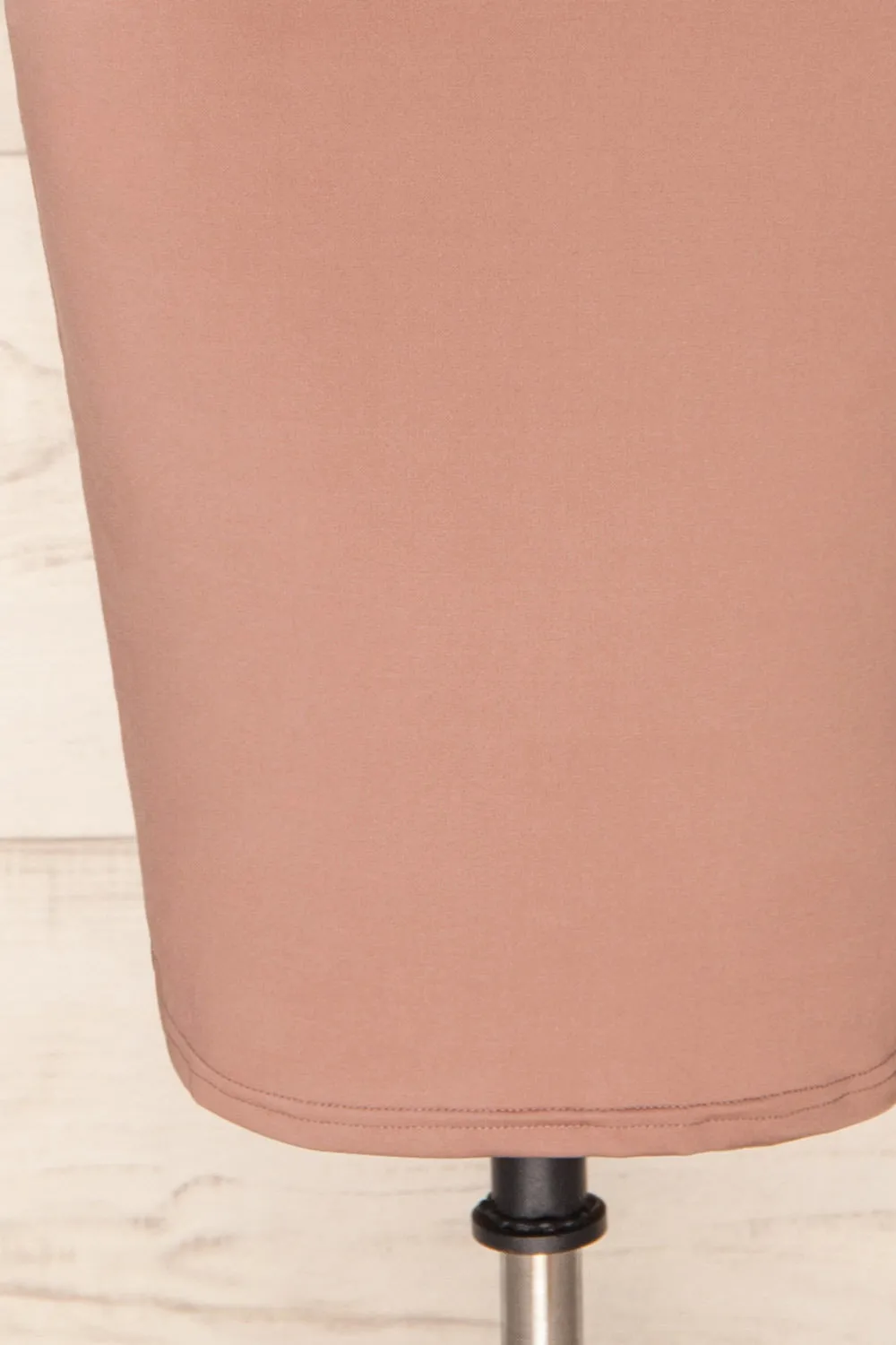 Dorie Mauve | Bodycon Midi Dress w/ Cutout Detail