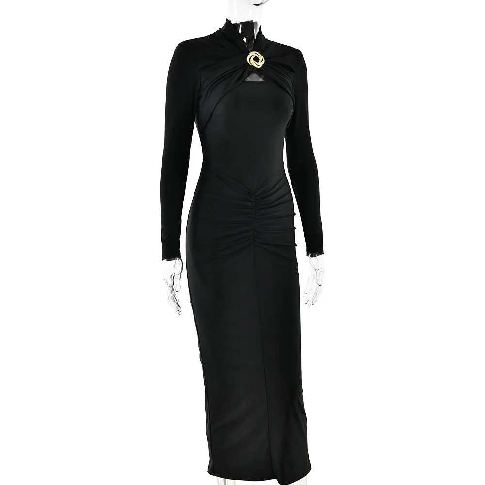 Elegant Long Sleeve Midi Dress - Ruched Waist   Gold Brooch Detail for Evening Wear