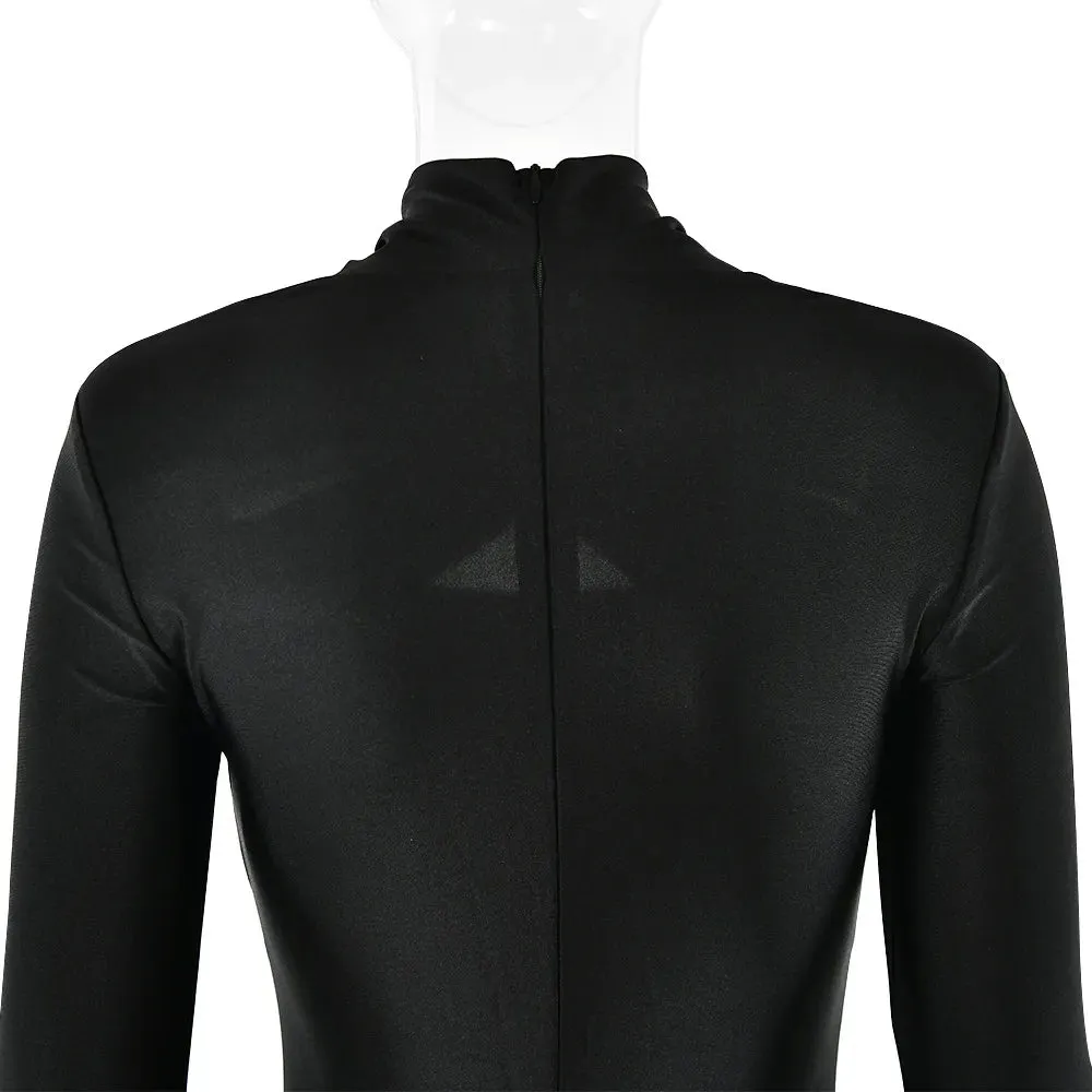Elegant Long Sleeve Midi Dress - Ruched Waist   Gold Brooch Detail for Evening Wear
