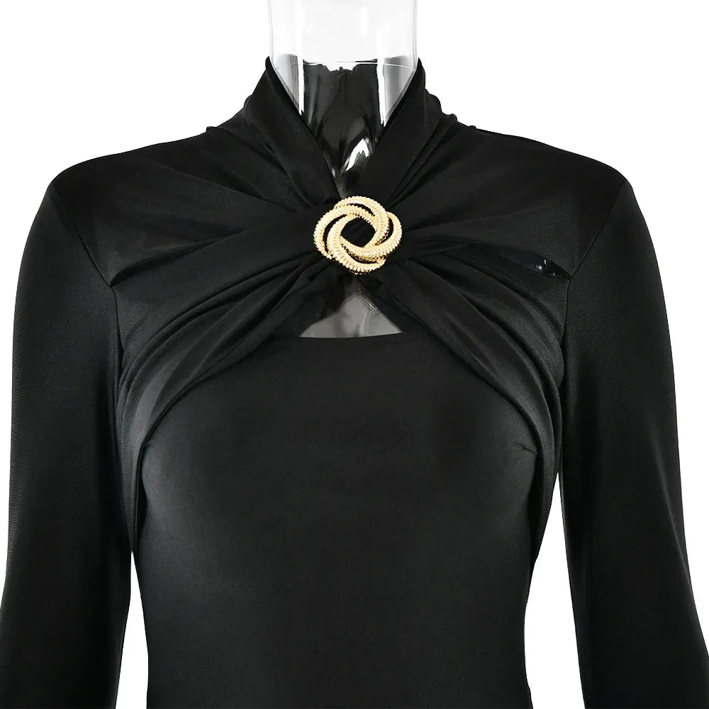 Elegant Long Sleeve Midi Dress - Ruched Waist   Gold Brooch Detail for Evening Wear