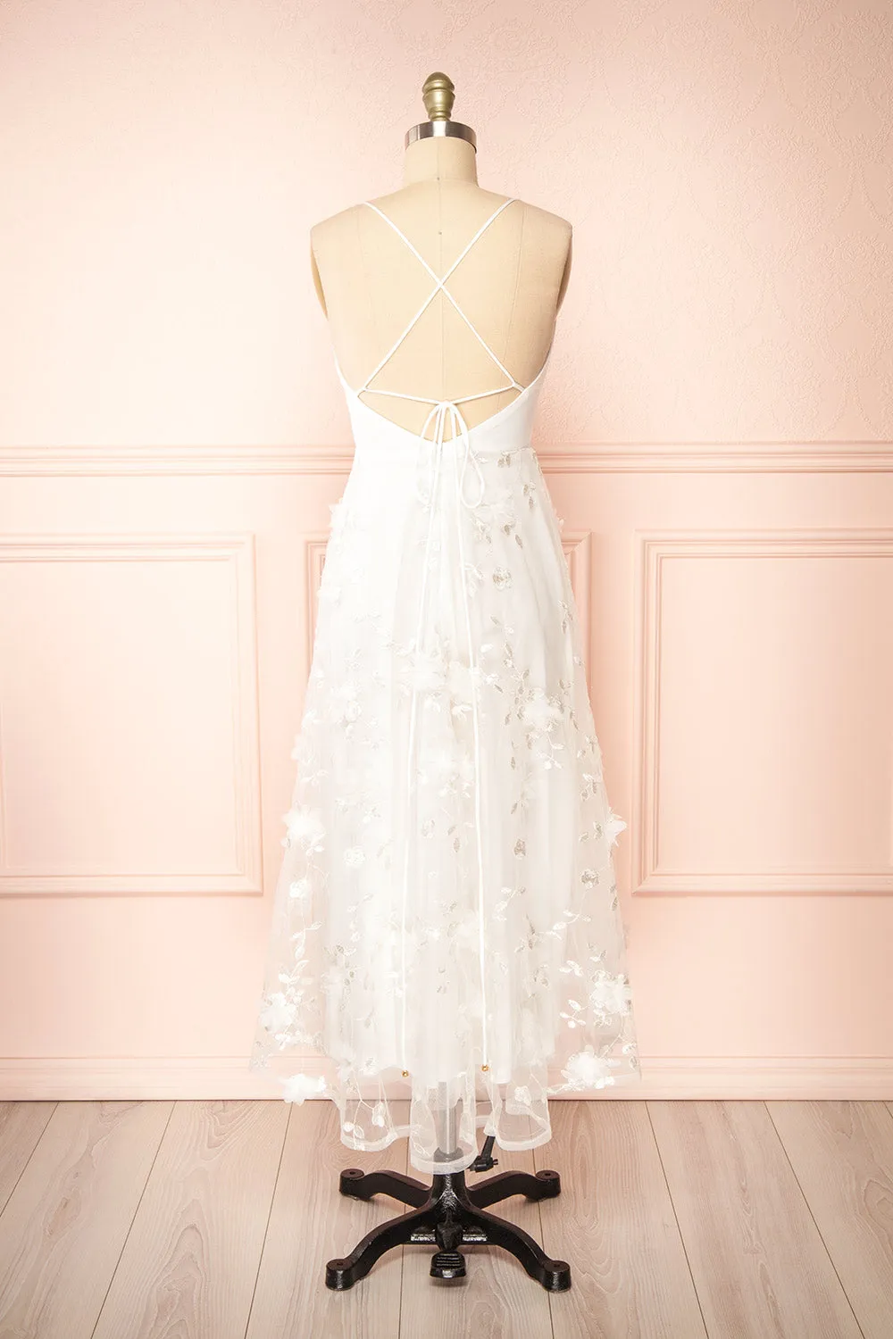 Eneka | White Midi Tulle Dress w/ Floral Embroidery