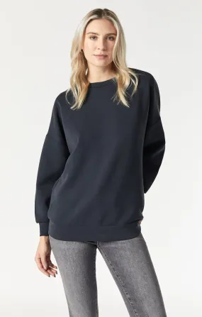 LUXE TOUCH OVERSIZED SWEATSHIRT IN BLACK