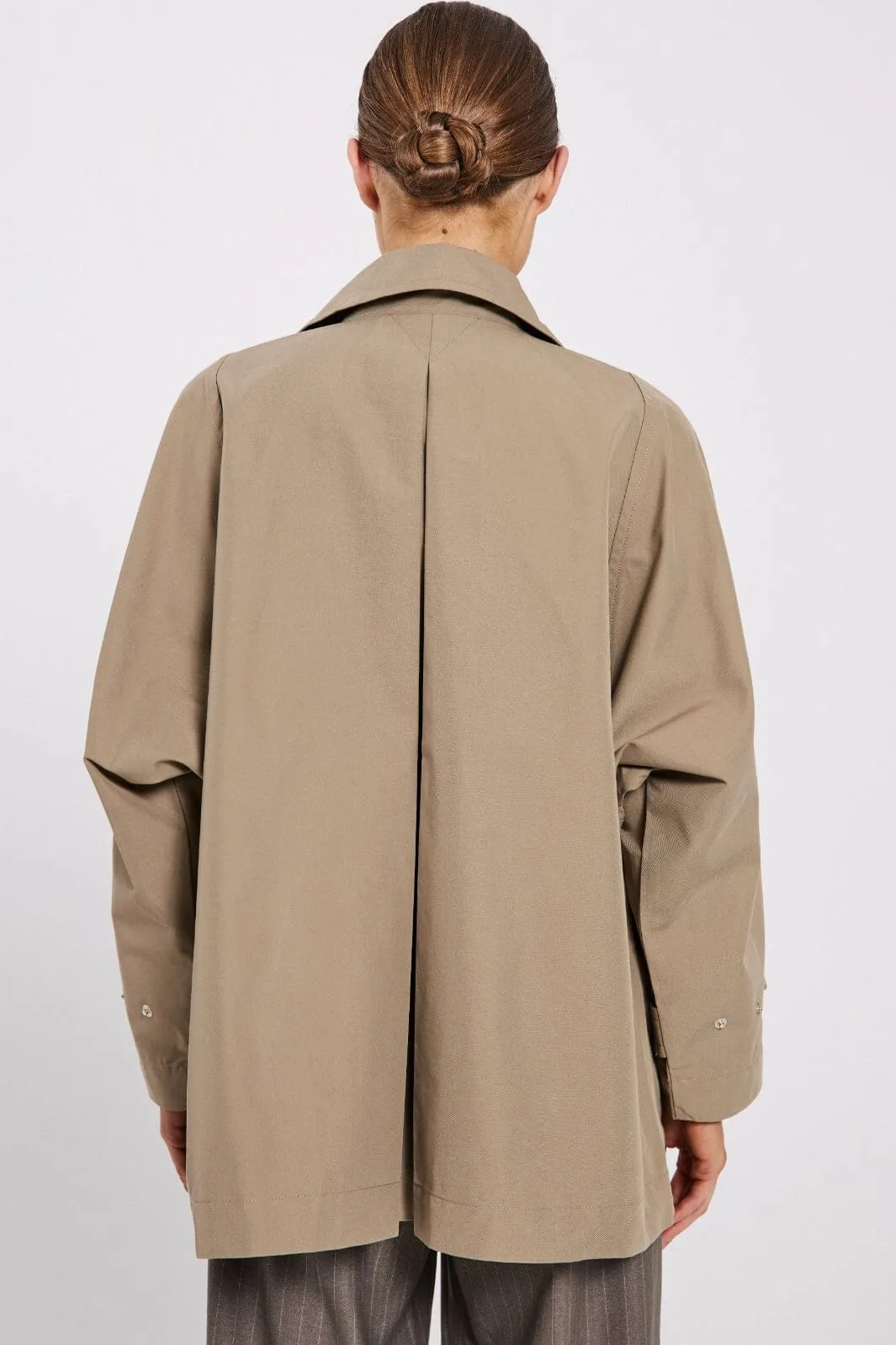 Norr - Vana Short Trench Coat - Warm Beige