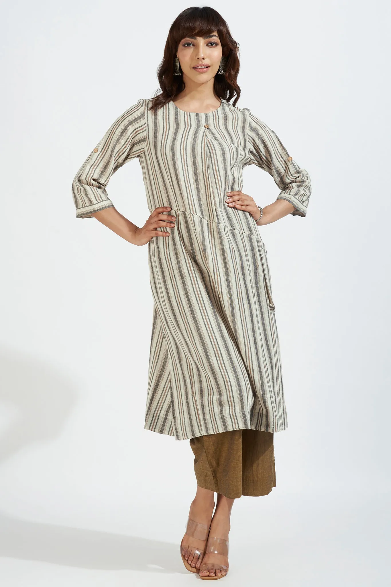 single flap slit kurta with patch pocket - zenith ochre and sand stripes