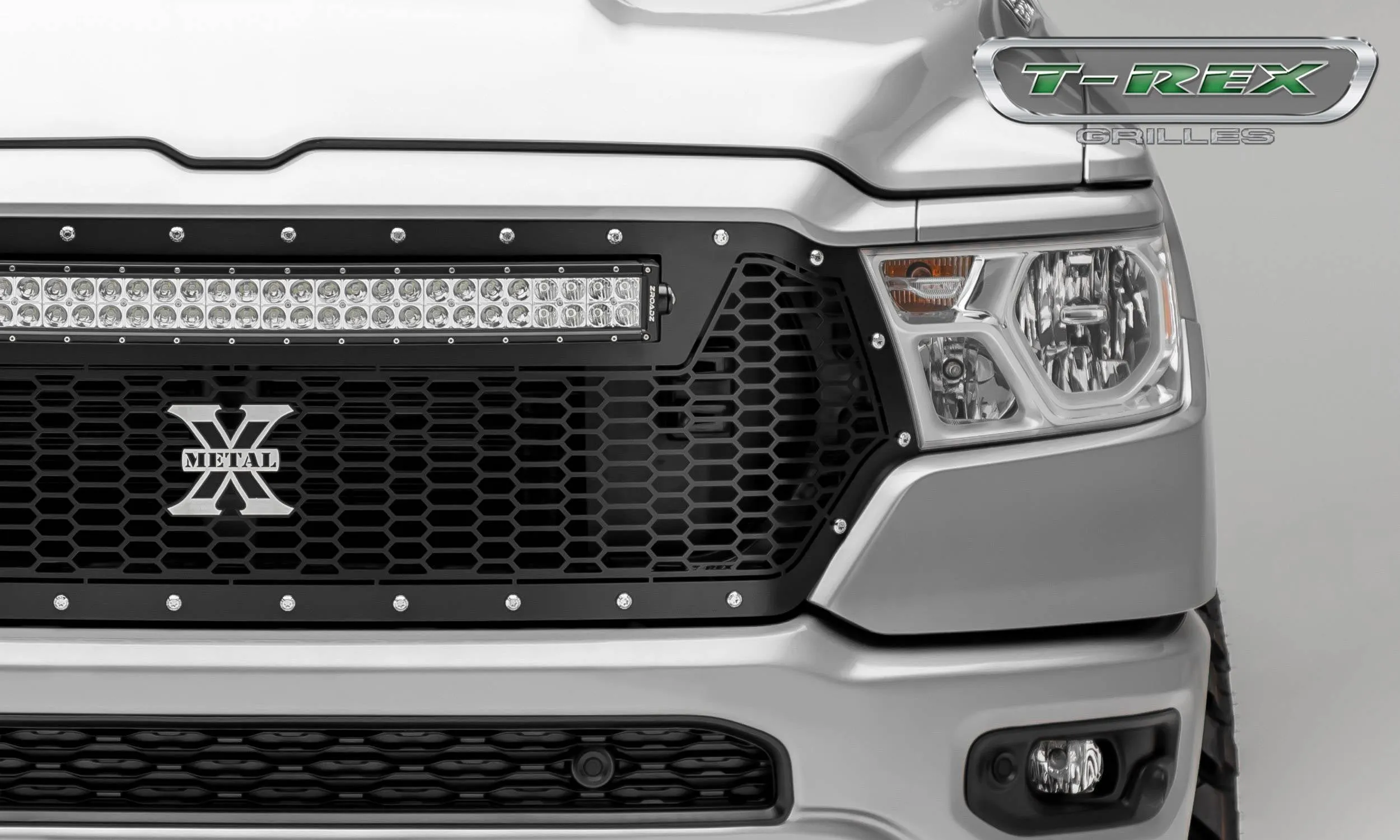 T-REX Laser Torch 1 Piece Grilles - 2019 Ram 1500