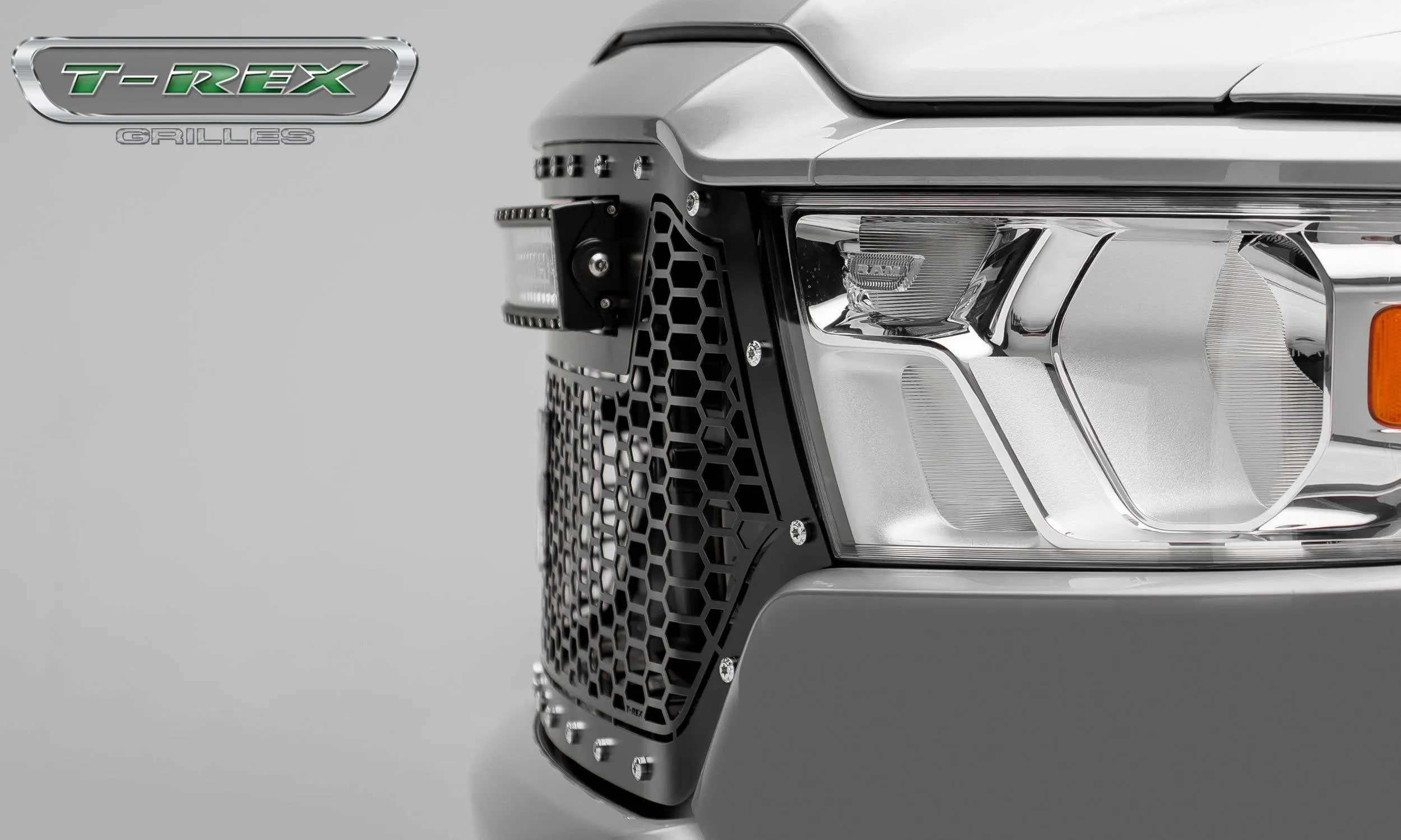 T-REX Laser Torch 1 Piece Grilles - 2019 Ram 1500