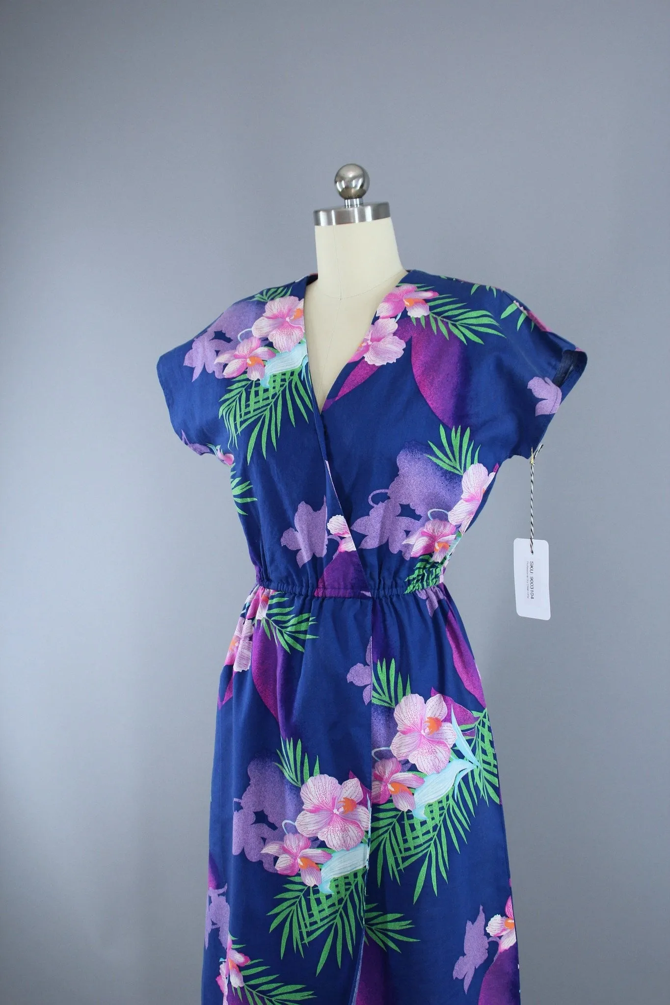 Vintage 1980s Hawaiian Dress / Blue Floral Print