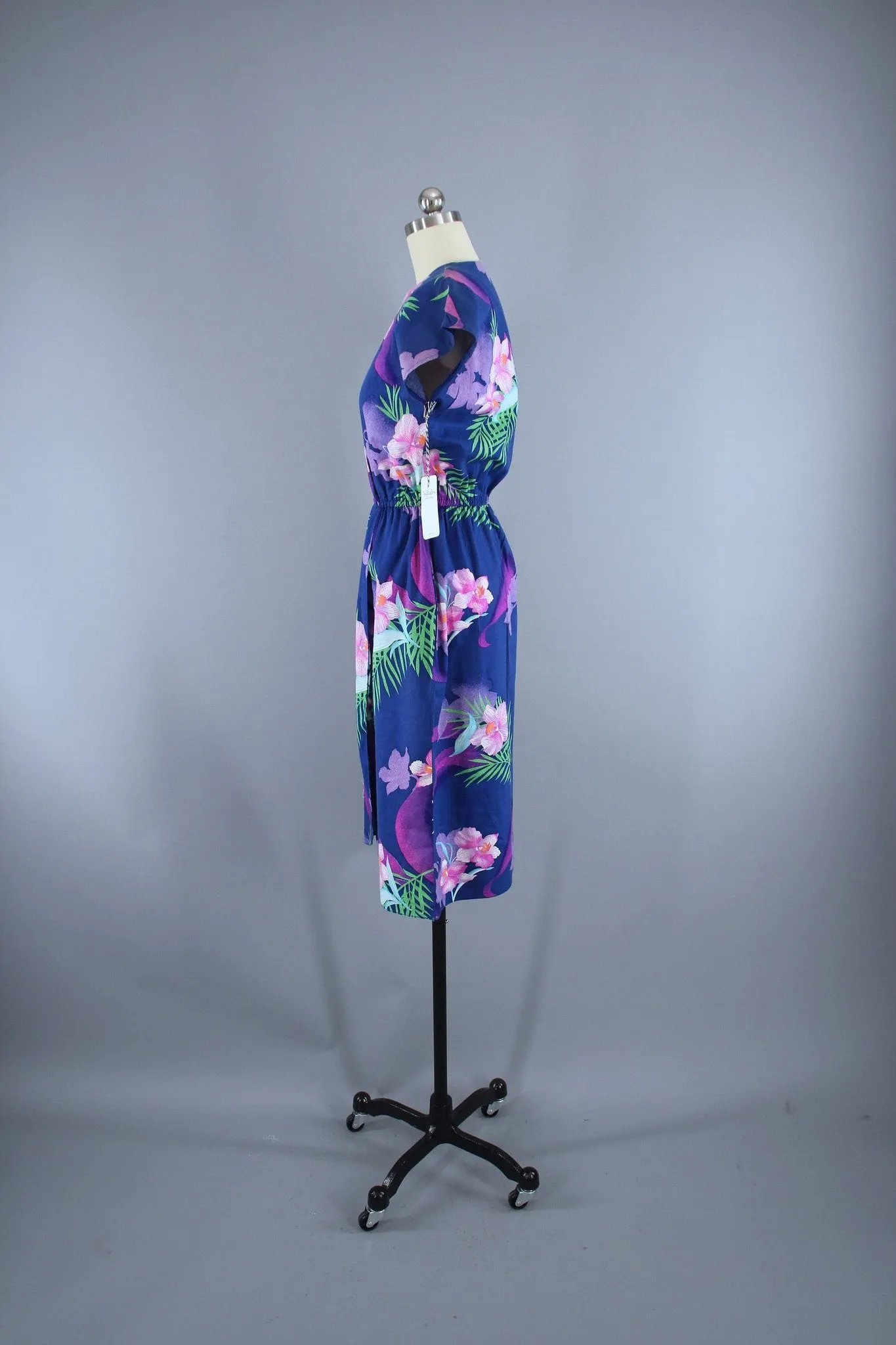 Vintage 1980s Hawaiian Dress / Blue Floral Print