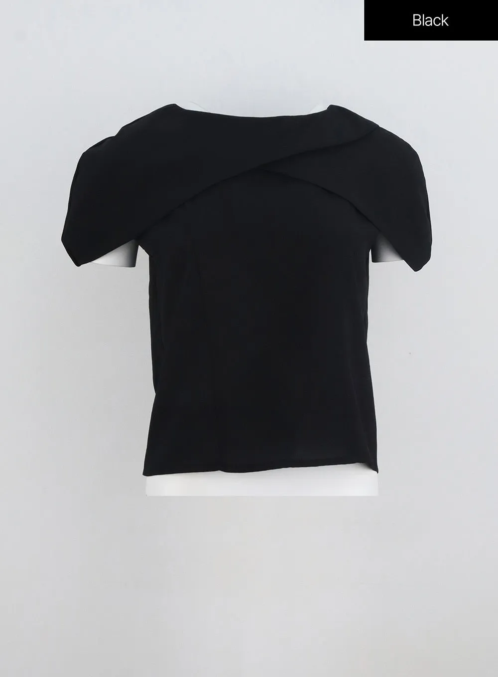 Wide Collar Blouse IL326